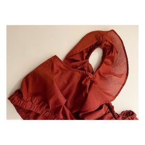 BANANA REPUBLIC - Ruffled Crop Top